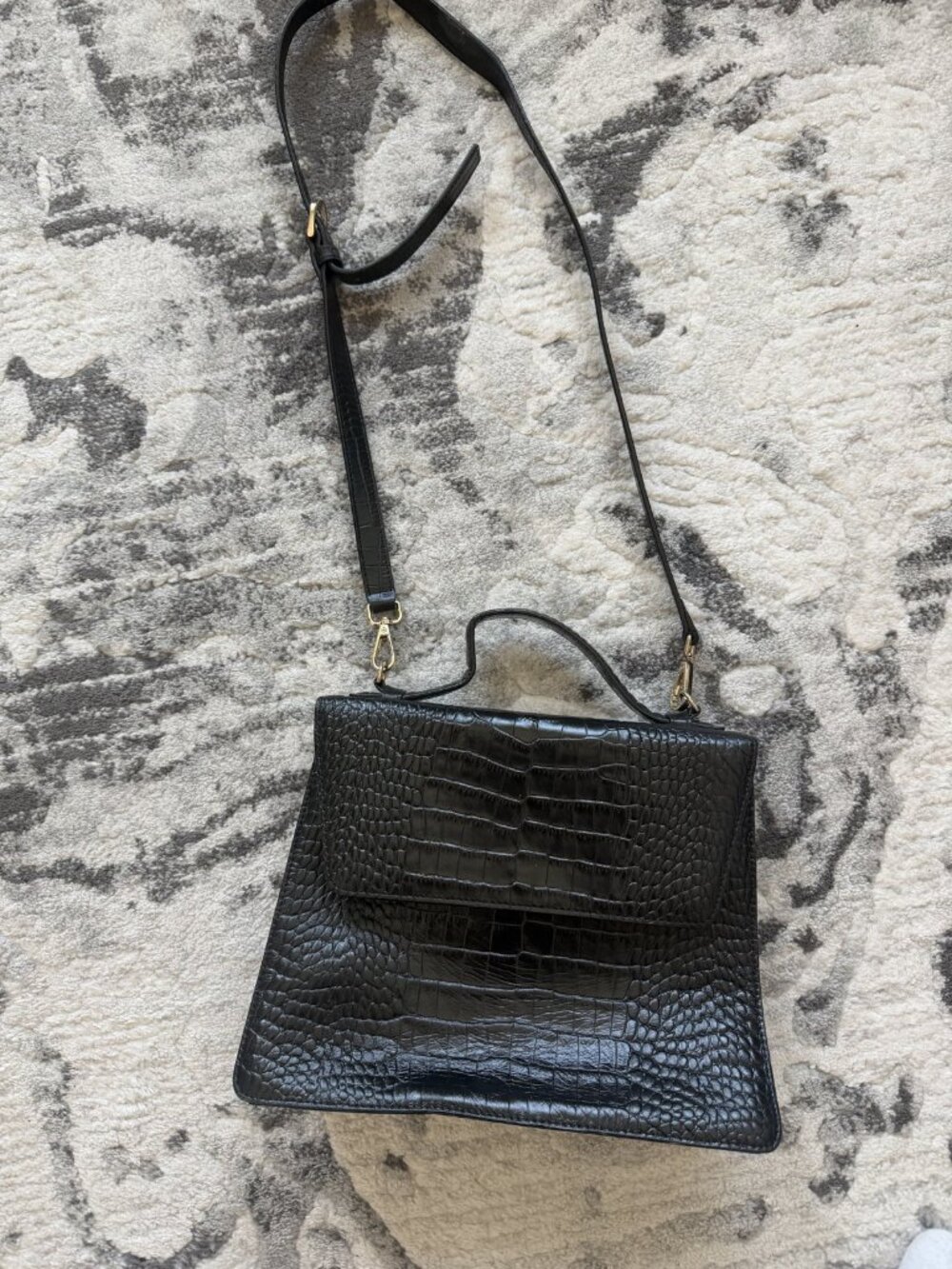 Nordstrom Black Croc-Embossed Crossbody Bag